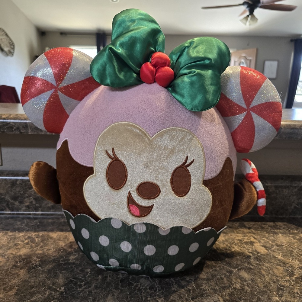 Disney Munchlings Candy Cane Cupcake Minnie Mouse‎ 15" Plush Preowned